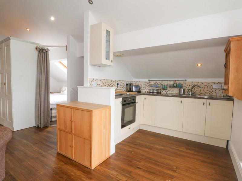 Poplar Farm Studio - image 11