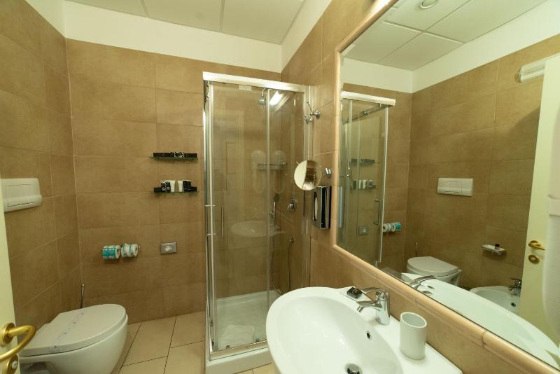 Superior Double or Twin Room image 2