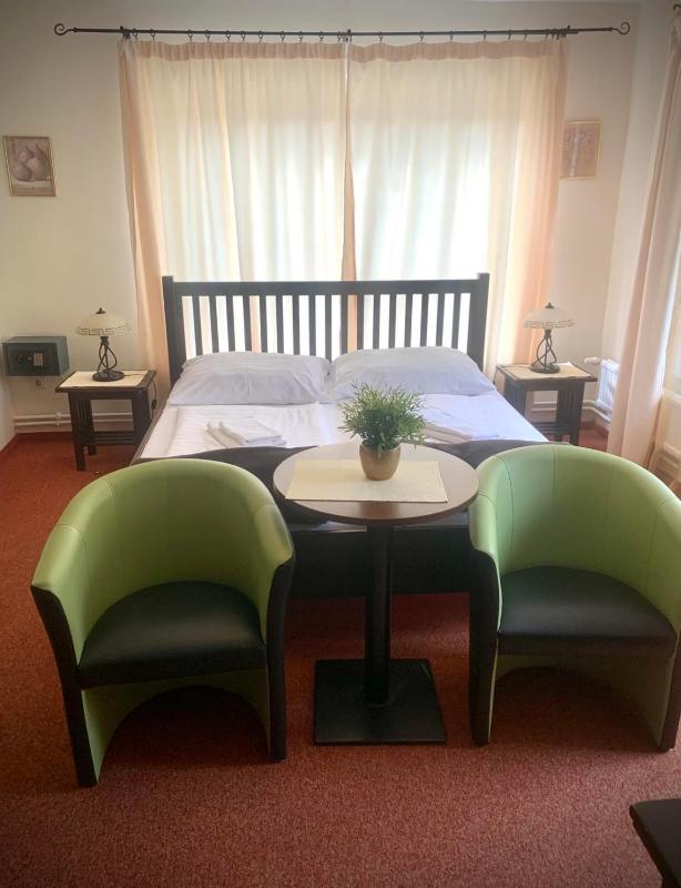 Superior Double Room image 1