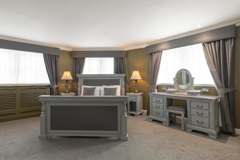 King Room image 1