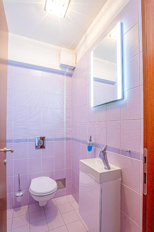 Apartments with WiFi Split - 22773 - image 3