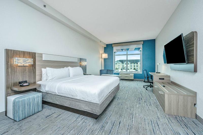 King Suite image 2