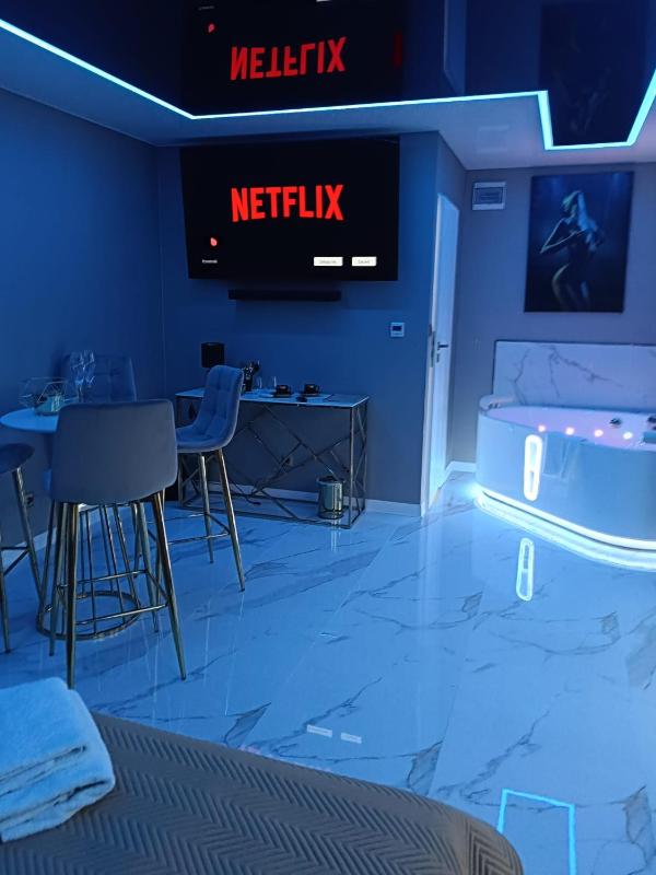 Apartment image 4
