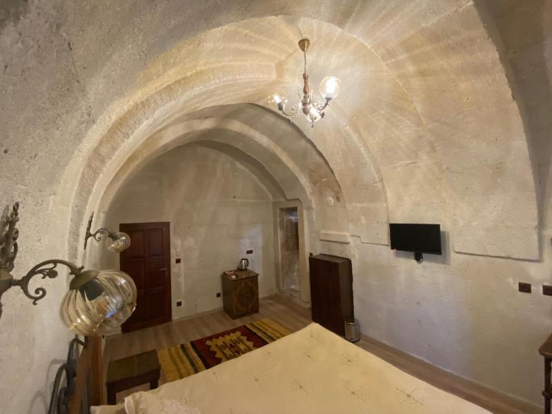 Double Room with Terrace image 3