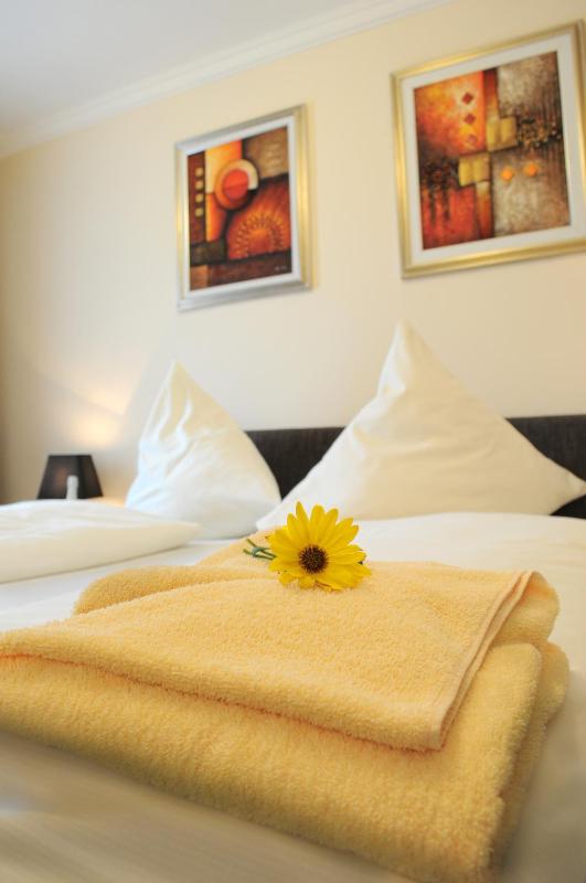 Executive Two-Bedroom Suite image 2