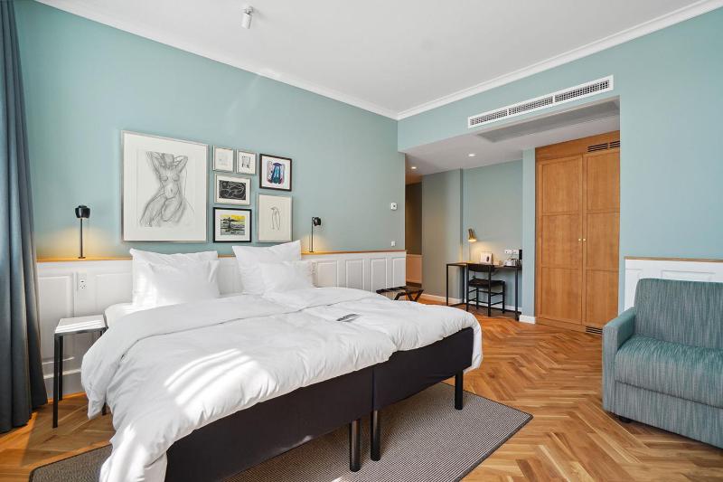 Junior Suite image 1
