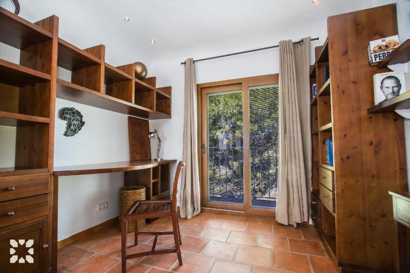 Villa Mistral by Abahana Villas - image 26