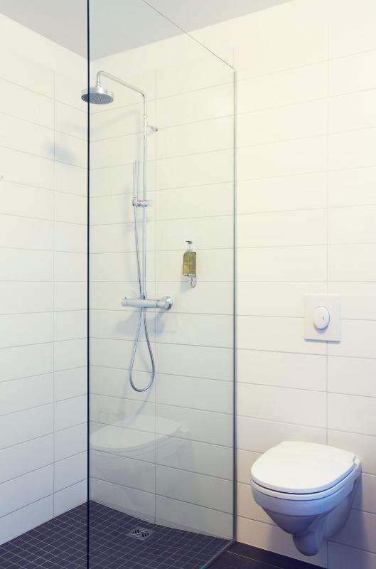 Double Room image 4