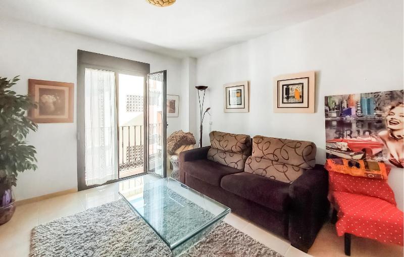 2 Bedroom Beautiful Apartment In Fuengirola - image 16