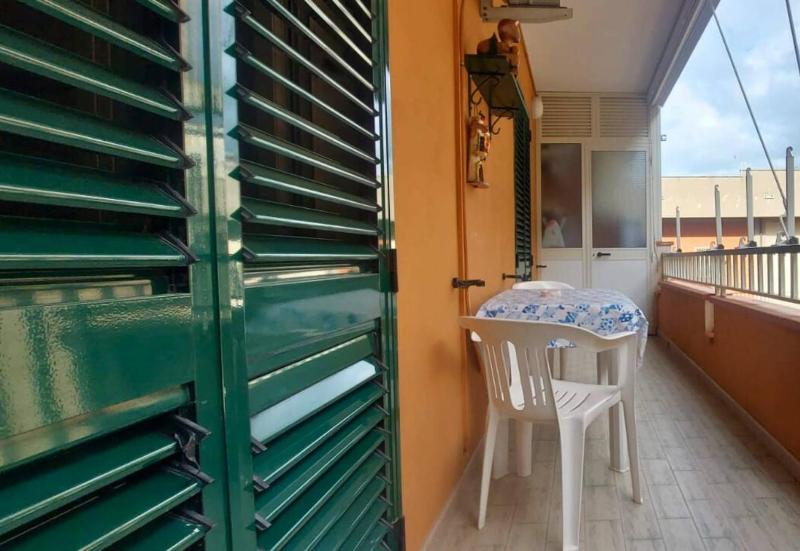 SERINA TROPEA - image 18
