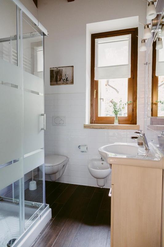 Suite with Garden View image 2