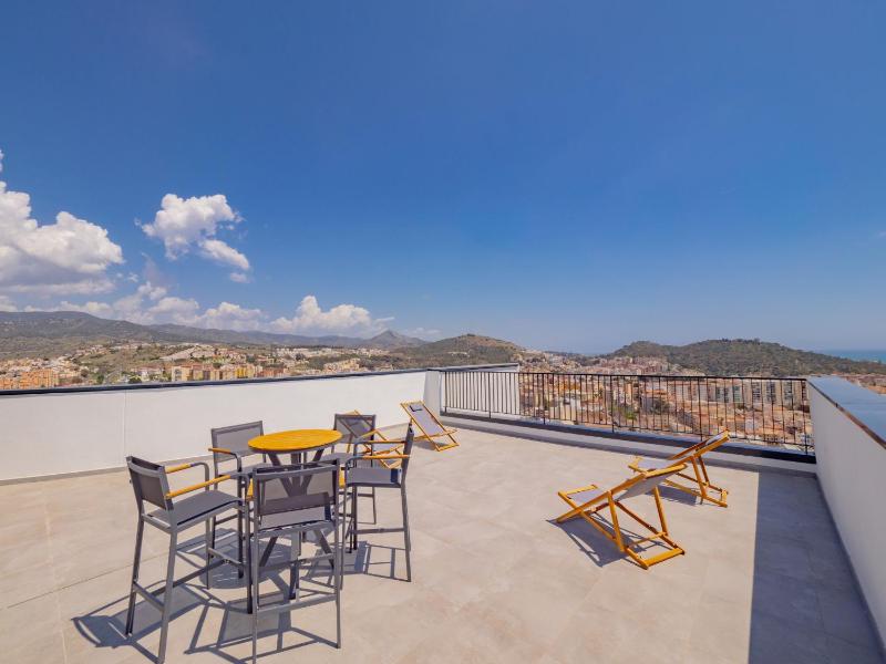 Cubo's Luxury Urban Sky Apartment 12 - image 22