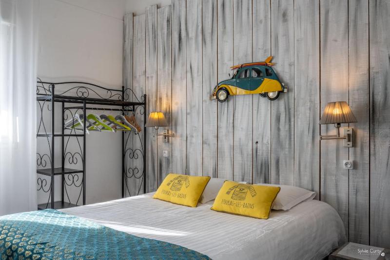 Double Room with Sea View image 1