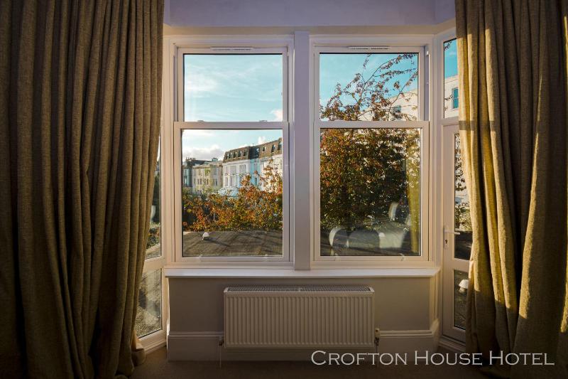 Crofton House Hotel - image 3