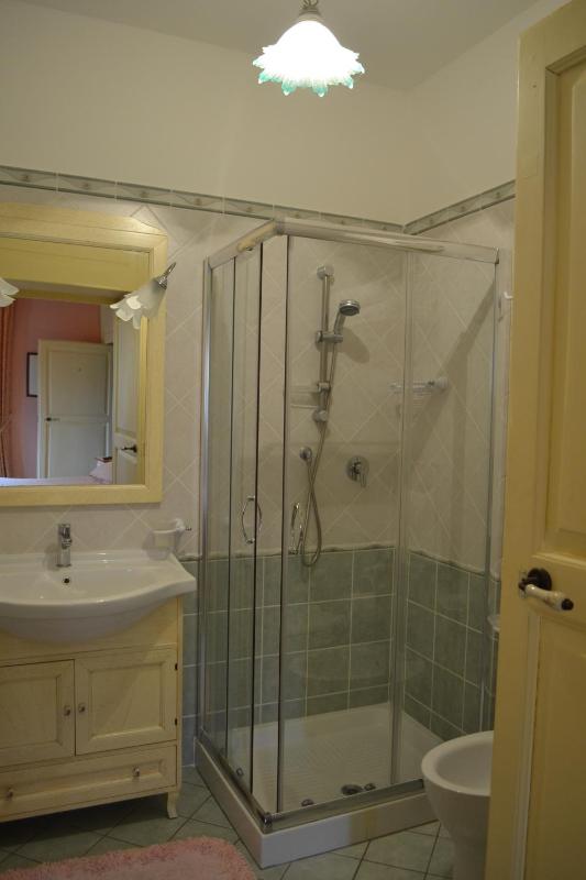 Double Room image 4