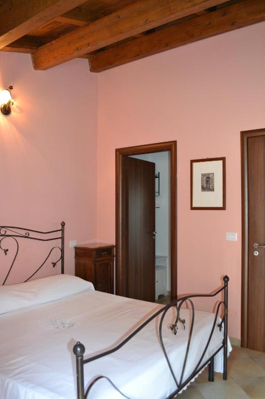 Triple Room image 2