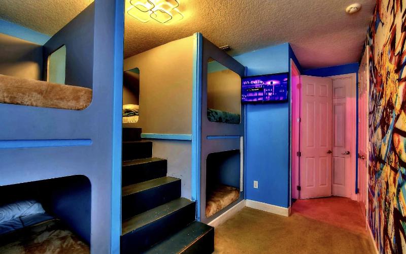 Beyond Imagination 14 Bedroom Dream Getaway - image 27