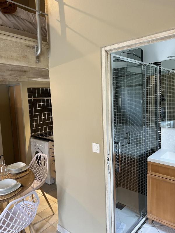 Standard Apartment image 3