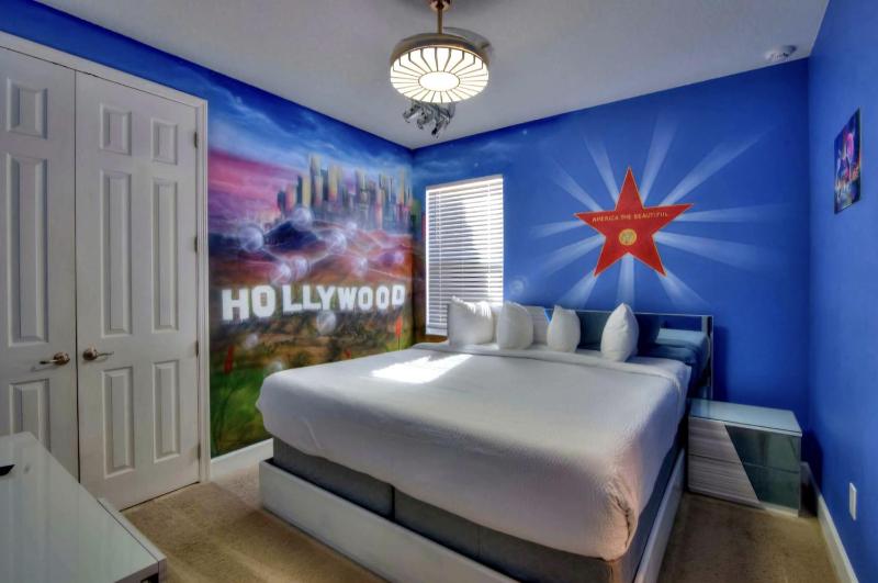 NEW! 14BR Bowling Villa Heated Pool Theater & Game Room - image 40