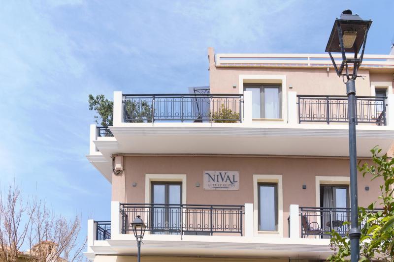 Suite with Balcony image 1