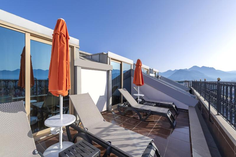 Terrace Suite City View image 1