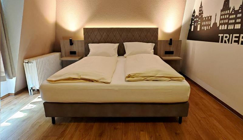 Comfort Double Room image 4