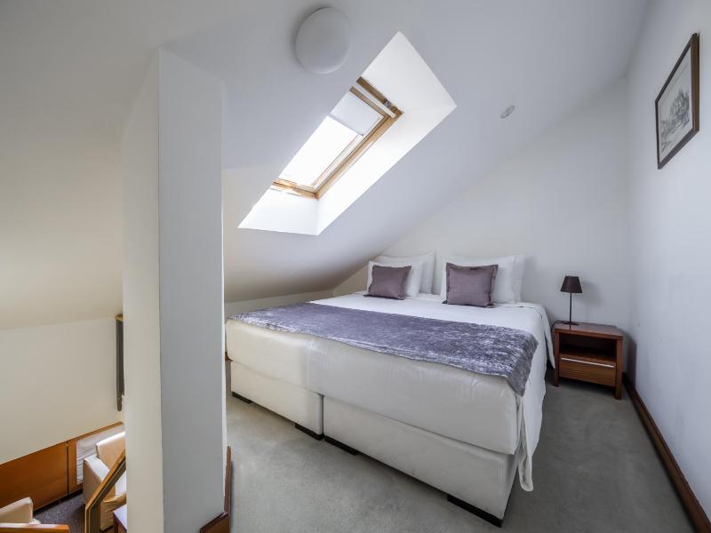 Superior Double Room image 3