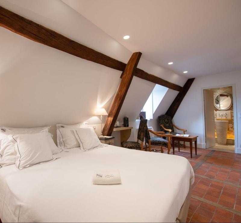 Junior Suite image 1
