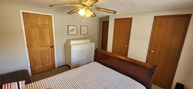 Four-Bedroom Holiday Home image 3