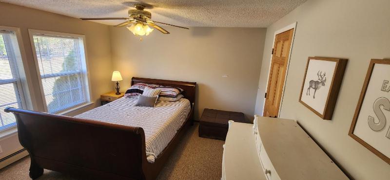 Four-Bedroom Holiday Home image 2