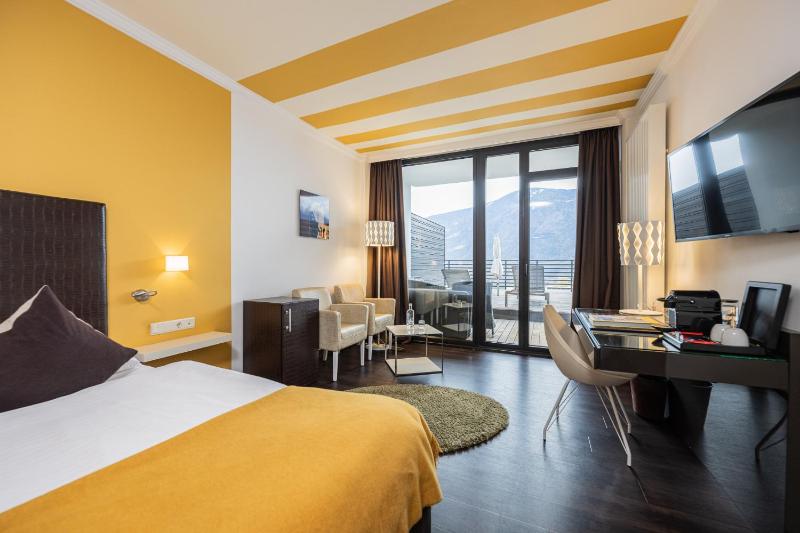Double Room with Terrace image 1