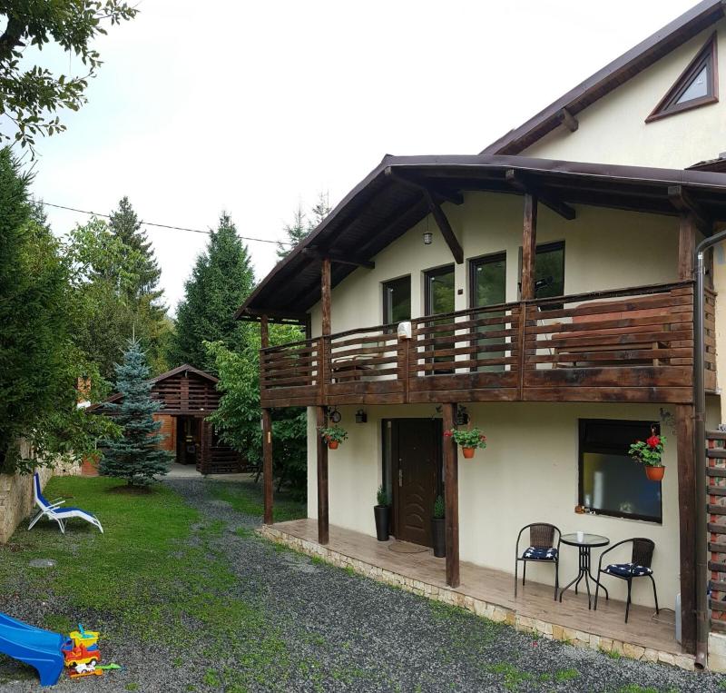 Five-Bedroom House image 2