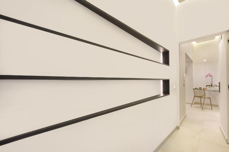 Estate4home - Surreo Luxury Apartment - image 29