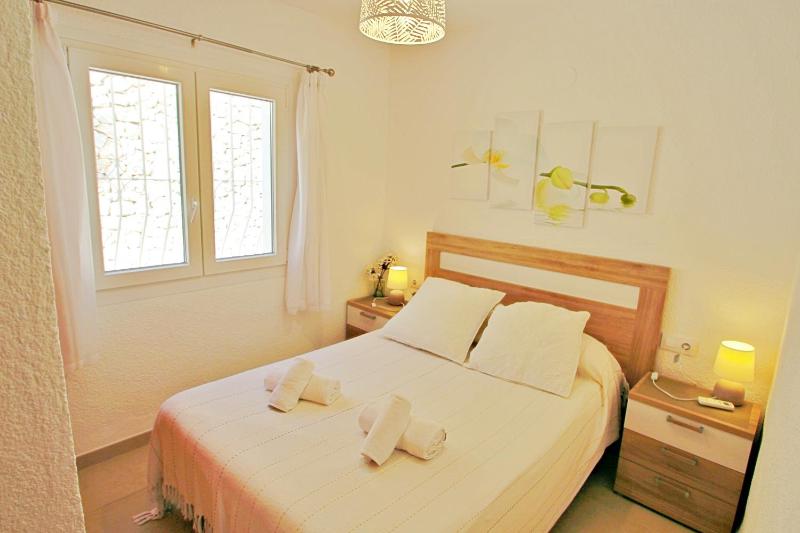 Alldo - hill side with private pool in Moraira - image 28