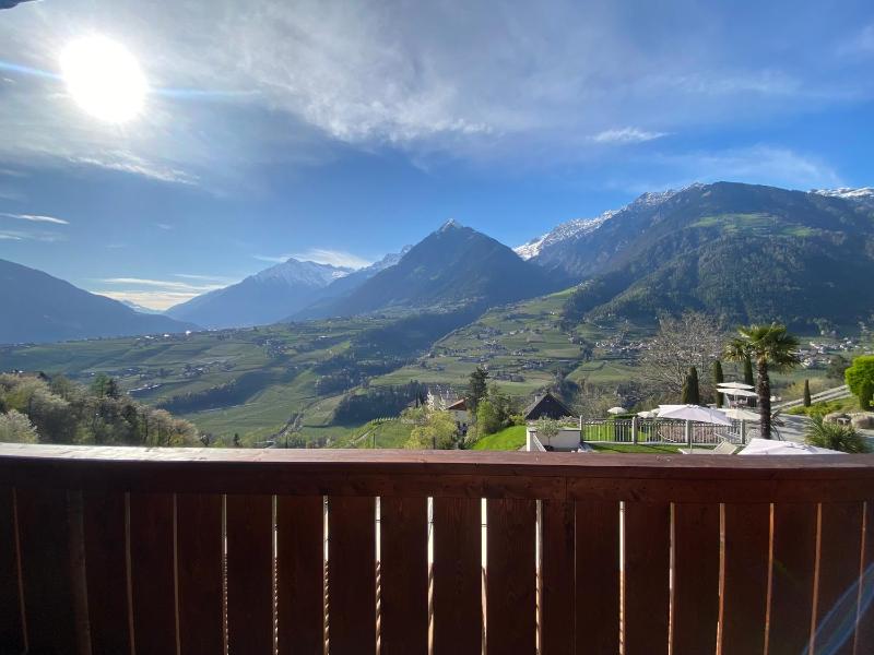 Single Room with Mountain View image 4