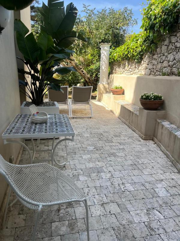 Double Room with Terrace image 2