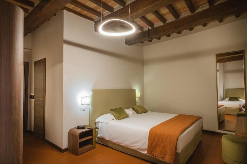 Triple Room image 4