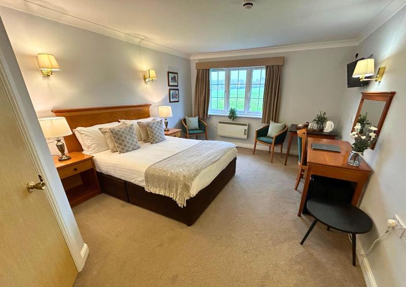 Double Room image 1