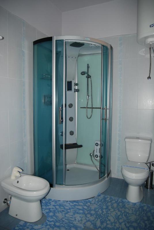 Double Room image 1