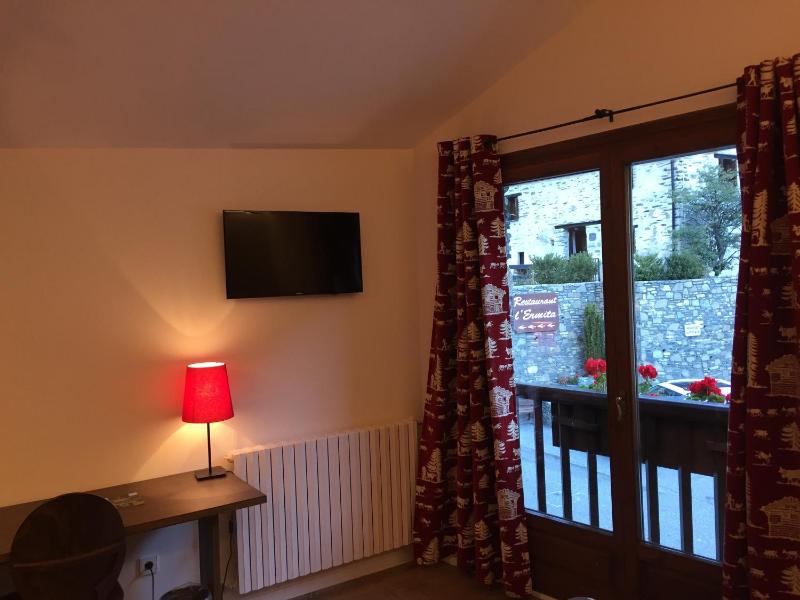 Twin  Room image 4
