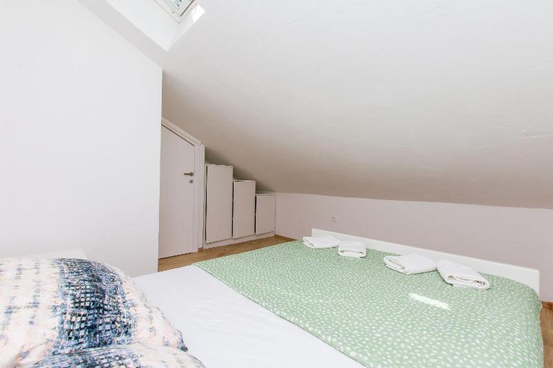 Apartment Petea - image 21