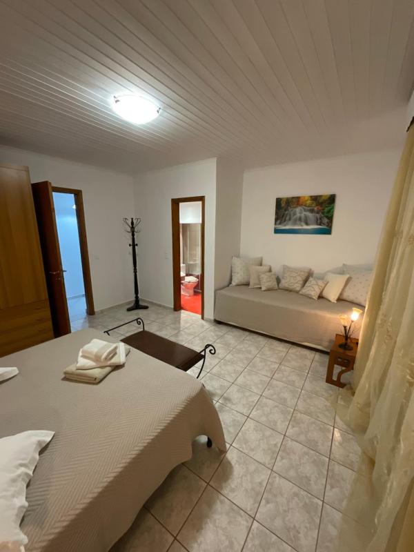 Skiathos Island Villas - image 32