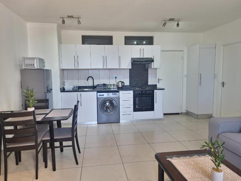 City Junction Windhoek Self Catering - image 12