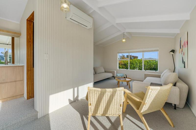 Soak up the sun with Wi-Fi - image 3