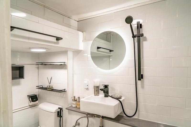 JTS Tailored Service Studio near Hyehwa Station - image 10
