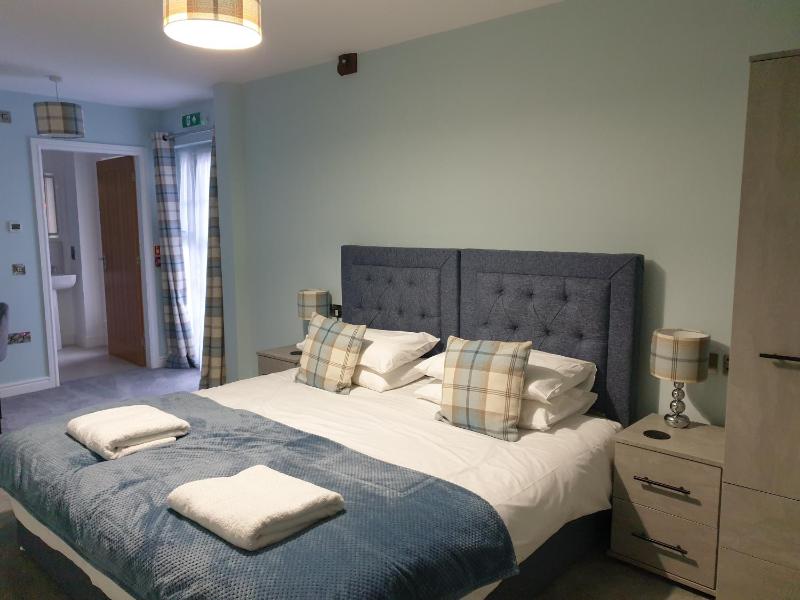 Double Room image 1