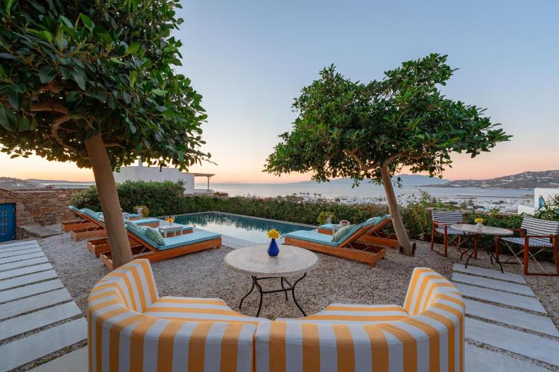 Belvedere Mykonos - Hilltop Rooms & Suites - The Leading Hotels of the World - image 10