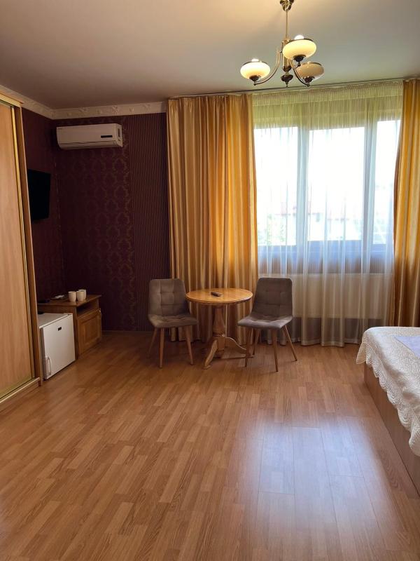 Triple Room with Bathroom image 4