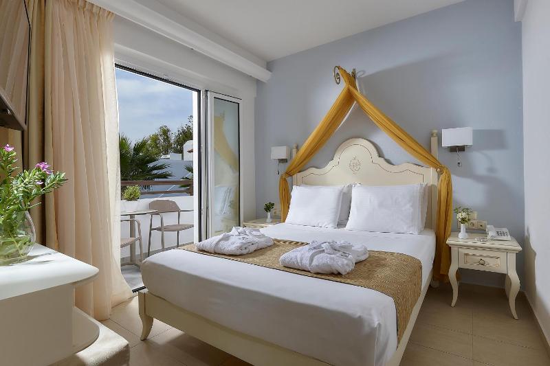 Comfort Room, Garden View image 3