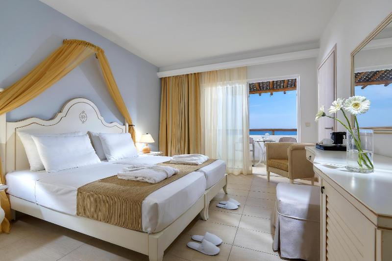 Comfort Room, Sea View image 4